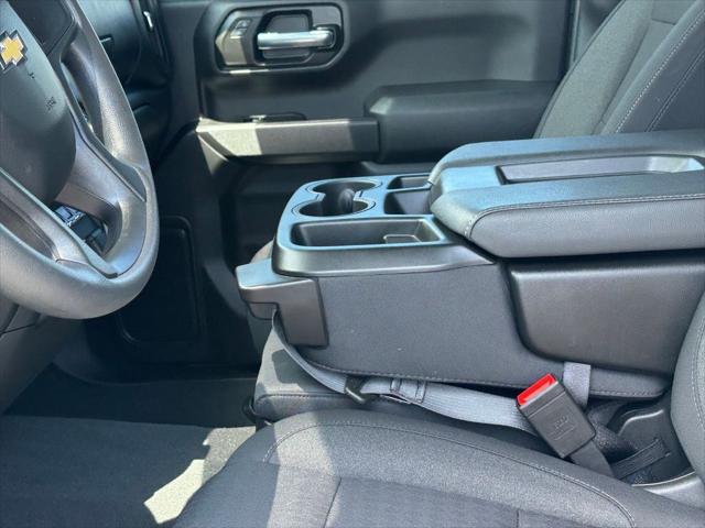 2025 Chevrolet Silverado 1500 2WD Crew Cab Short Bed Custom