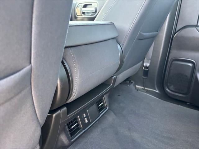 2025 Chevrolet Silverado 1500 2WD Crew Cab Short Bed Custom