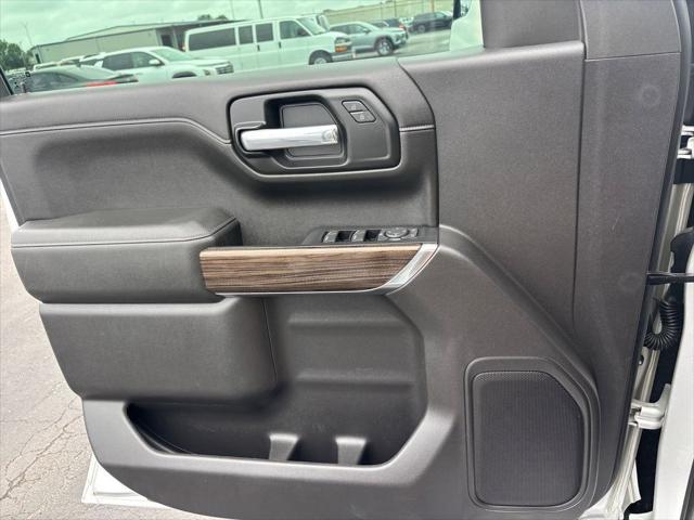 2020 Chevrolet Silverado 1500 2WD Crew Cab Short Bed LT