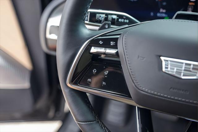 2024 Cadillac iQ Luxury w/1SE