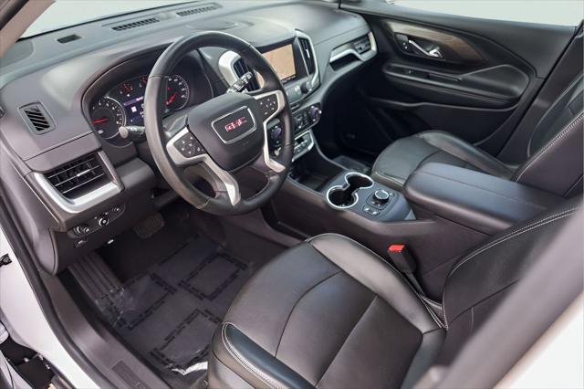 2024 GMC Terrain AWD SLT