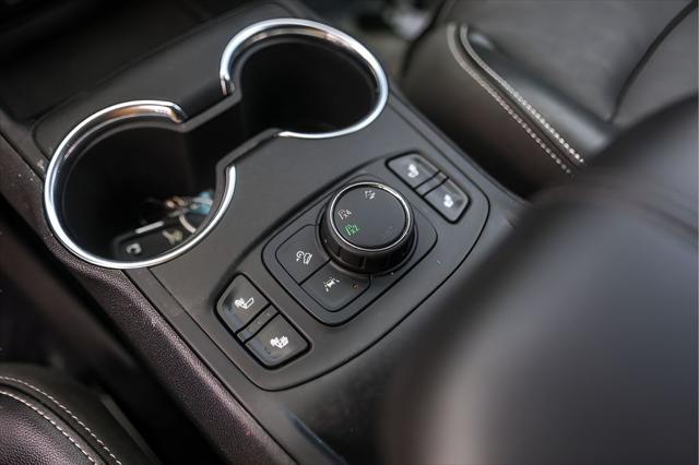 2024 GMC Terrain AWD SLT