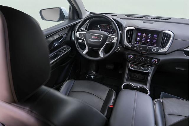2024 GMC Terrain AWD SLT