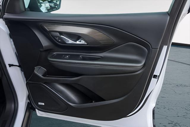 2024 GMC Terrain AWD SLT