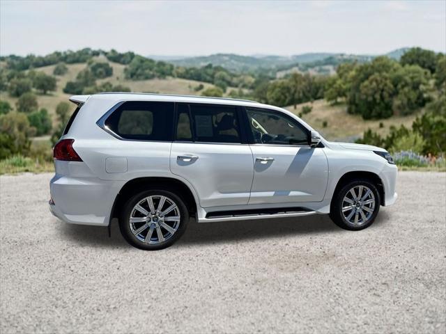 2020 Lexus LX 570 Three-Row