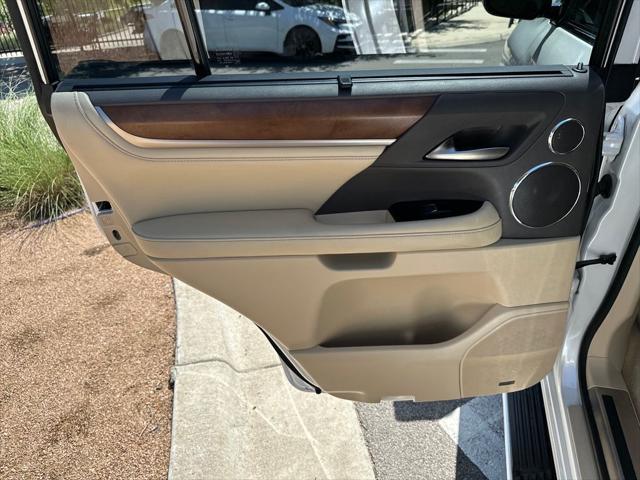 2020 Lexus LX 570 Three-Row