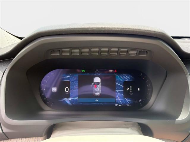 2025 Volvo XC90 B6 Core