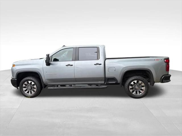 2024 Chevrolet Silverado 2500HD 4WD Crew Cab Standard Bed Custom
