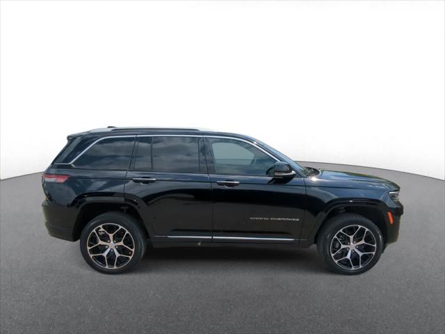 2023 Jeep Grand Cherokee Summit Reserve