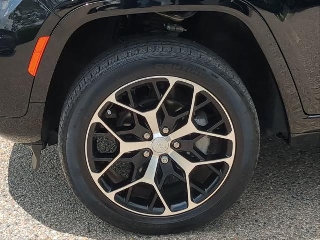 2023 Jeep Grand Cherokee Summit Reserve