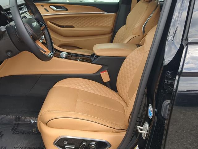 2023 Jeep Grand Cherokee Summit Reserve
