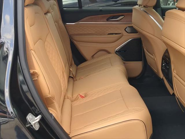 2023 Jeep Grand Cherokee Summit Reserve