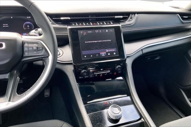 2024 Jeep Grand Cherokee Laredo X 4x4