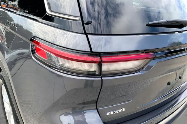 2024 Jeep Grand Cherokee Laredo X 4x4