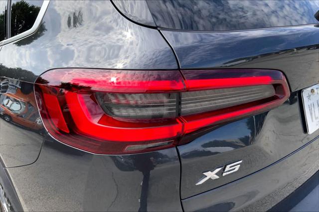 2023 BMW X5 sDrive40i