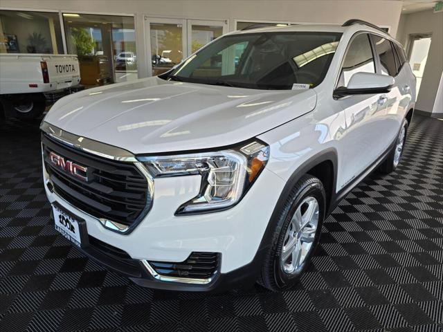 2024 GMC Terrain AWD SLE