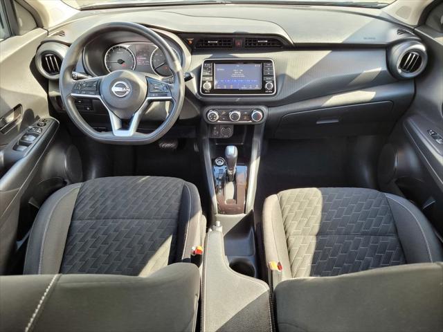 2022 Nissan Kicks S Xtronic CVT