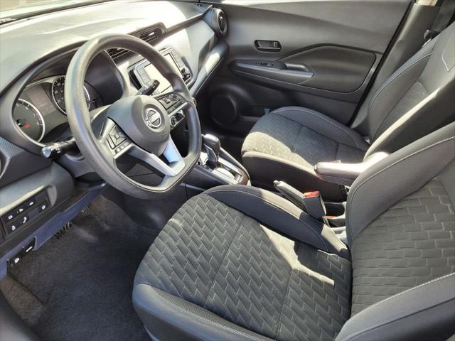 2022 Nissan Kicks S Xtronic CVT