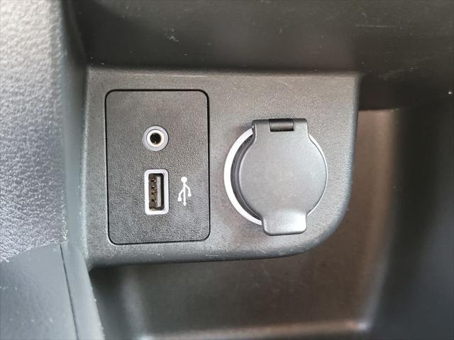 2022 Nissan Kicks S Xtronic CVT