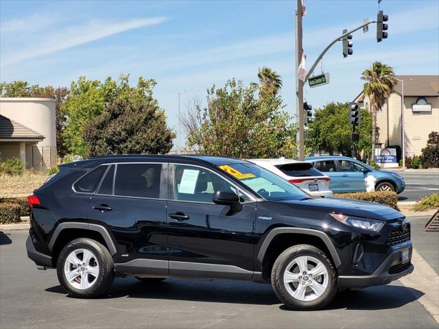 2021 Toyota RAV4 Hybrid LE