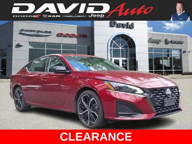 2024 Nissan Altima SR FWD
