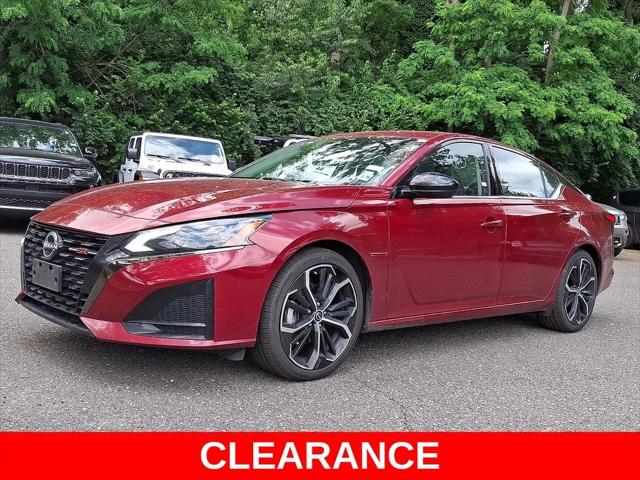 2024 Nissan Altima SR FWD