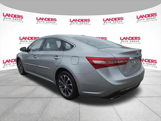 2017 Toyota Avalon XLE