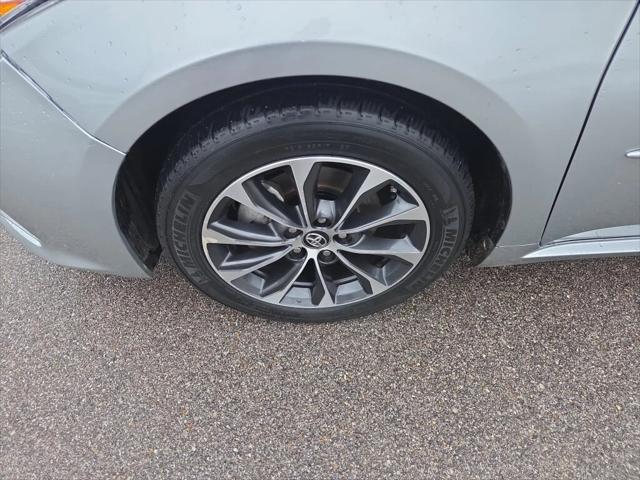 2017 Toyota Avalon XLE