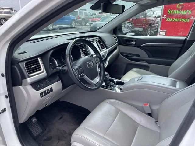 2017 Toyota Highlander Limited