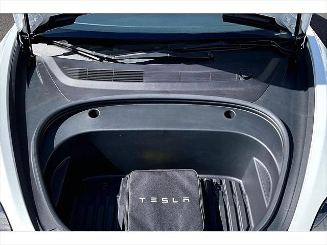 2022 Tesla Model 3 Long Range Dual Motor All-Wheel Drive