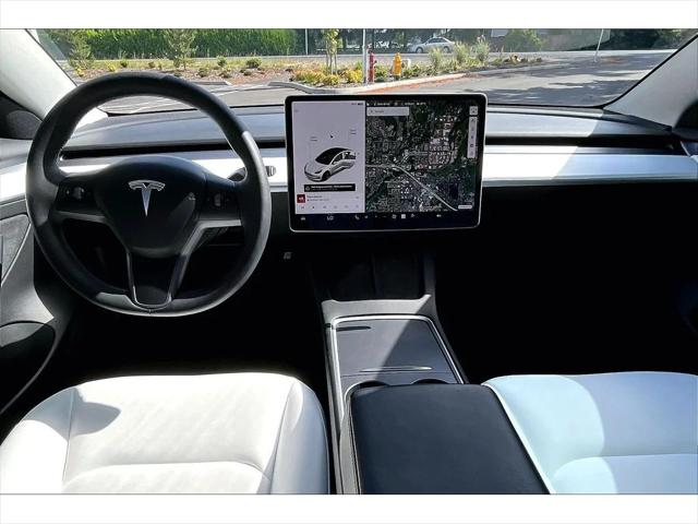 2022 Tesla Model 3 Long Range Dual Motor All-Wheel Drive