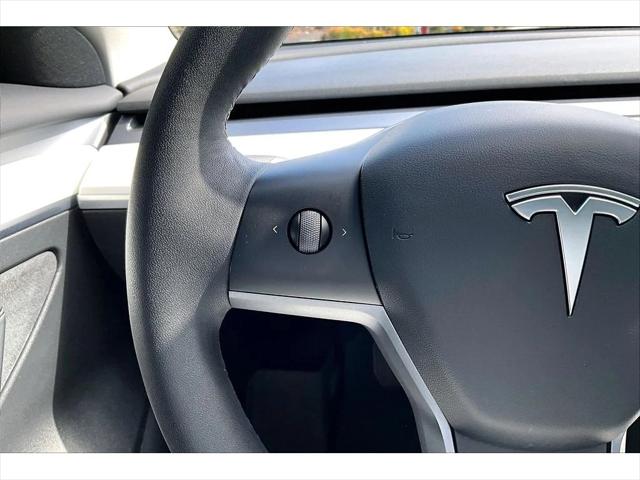 2022 Tesla Model 3 Long Range Dual Motor All-Wheel Drive