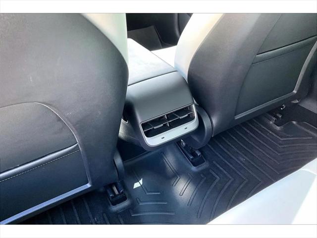 2022 Tesla Model 3 Long Range Dual Motor All-Wheel Drive