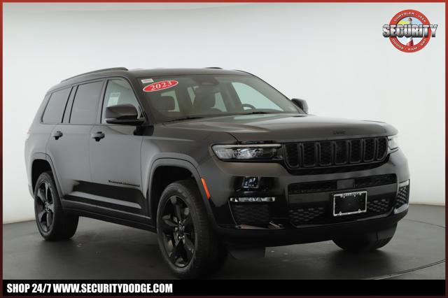 2023 Jeep Grand Cherokee L Limited 4x4 for sale in Amityville, NY