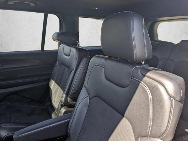 2023 Jeep Grand Cherokee L Altitude 4x2