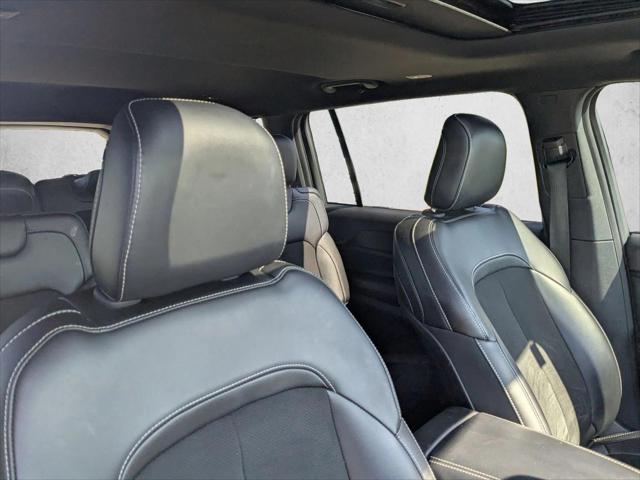 2023 Jeep Grand Cherokee L Altitude 4x2