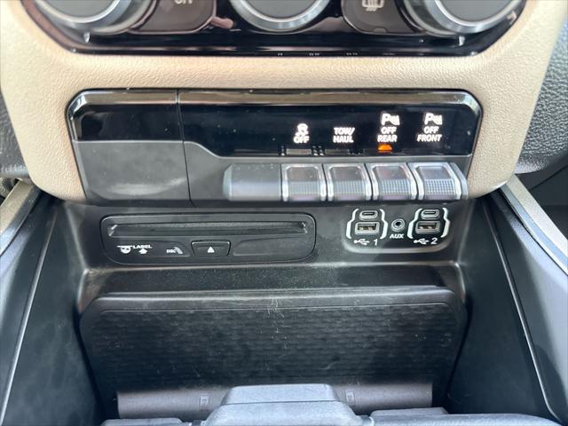 2019 Ram 1500 Laramie Crew Cab 4x2 5'7" Box