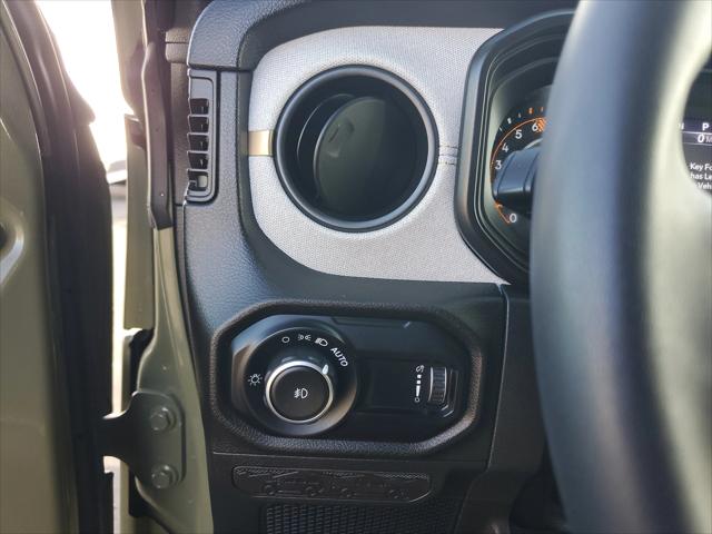2025 Jeep Wrangler 4-Door Willys 4x4