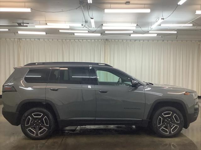 2026 Jeep Cherokee Laredo 4x4