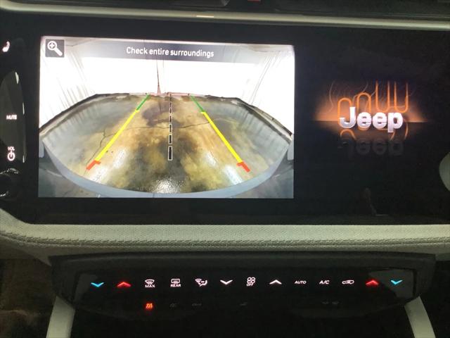 2026 Jeep Cherokee Laredo 4x4