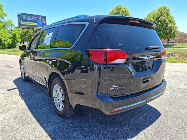 2020 Chrysler Pacifica Touring L