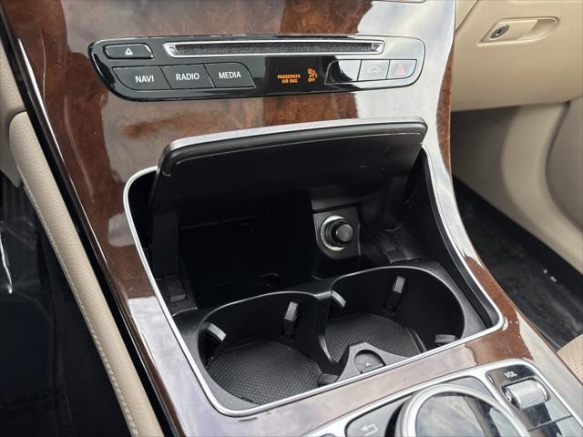 2019 Mercedes-Benz GLC 300