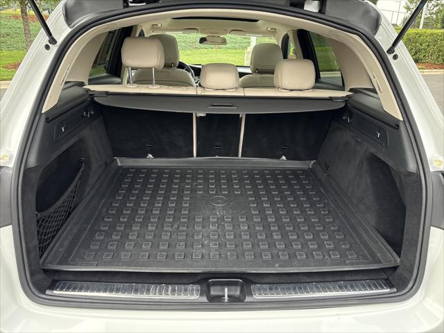 2019 Mercedes-Benz GLC 300