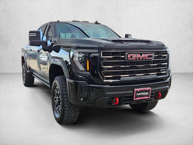 2025 GMC Sierra 2500HD 4WD Crew Cab Standard Bed AT4X