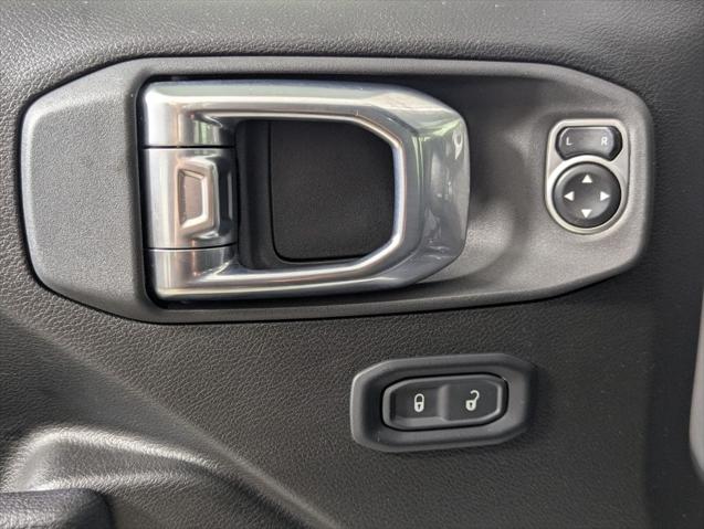 2024 Jeep Wrangler 4-Door Willys 4x4