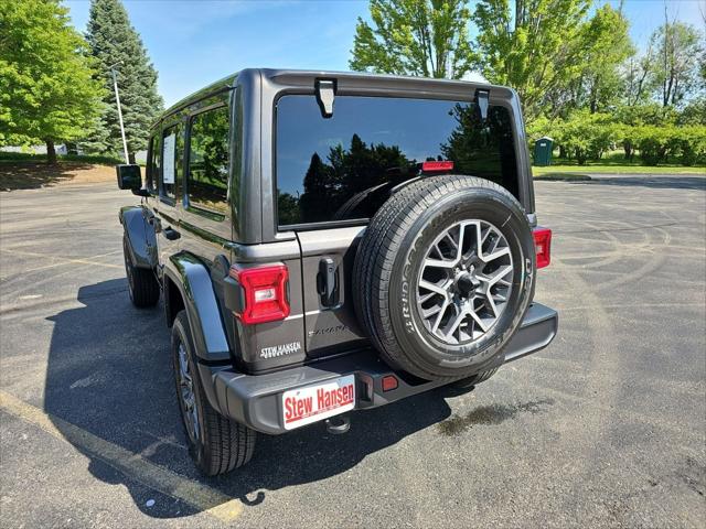 2025 Jeep Wrangler 4-Door Sahara 4x4