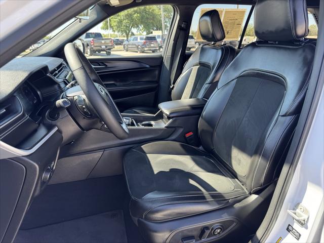 2025 Jeep Grand Cherokee Altitude 4x4