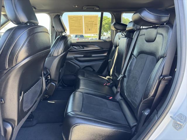 2025 Jeep Grand Cherokee Altitude 4x4