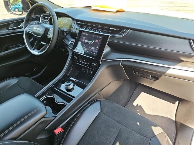 2025 Jeep Grand Cherokee Altitude 4x4