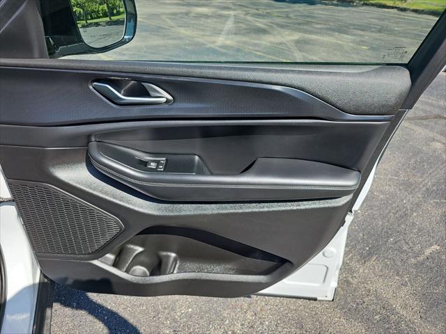 2025 Jeep Grand Cherokee Altitude 4x4
